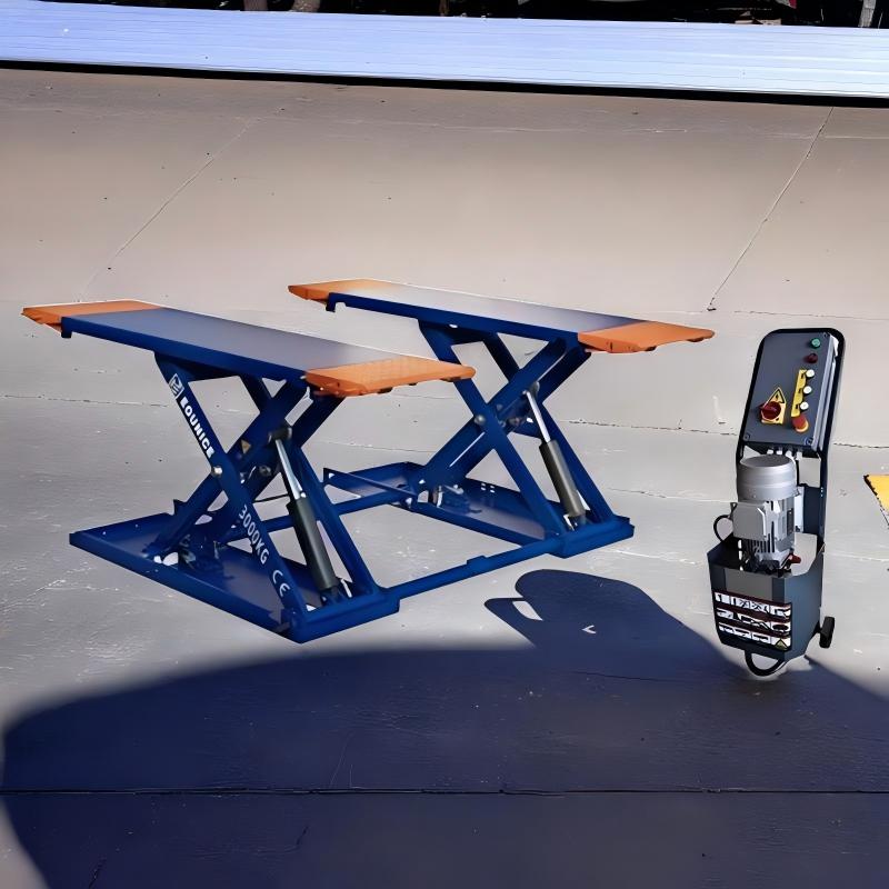 Studio isolation of the Eounice 7,000 lb portable mid-rise hydraulic vehicle scissor lift, highlighting its strong dual hydraulic cylinders.
