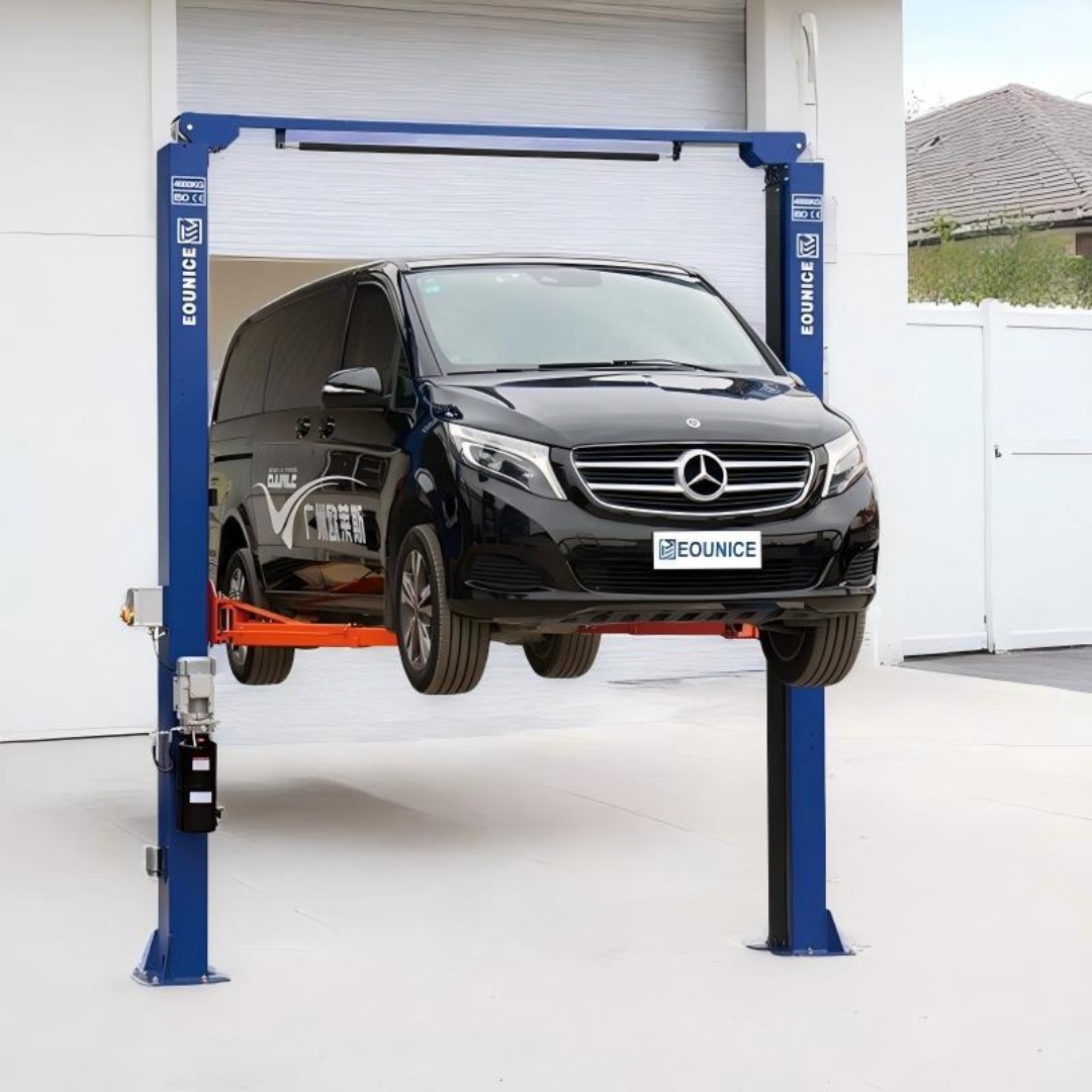 Car Lifts: Safe Entry/Exit Procedures - Smart parking garage solutions